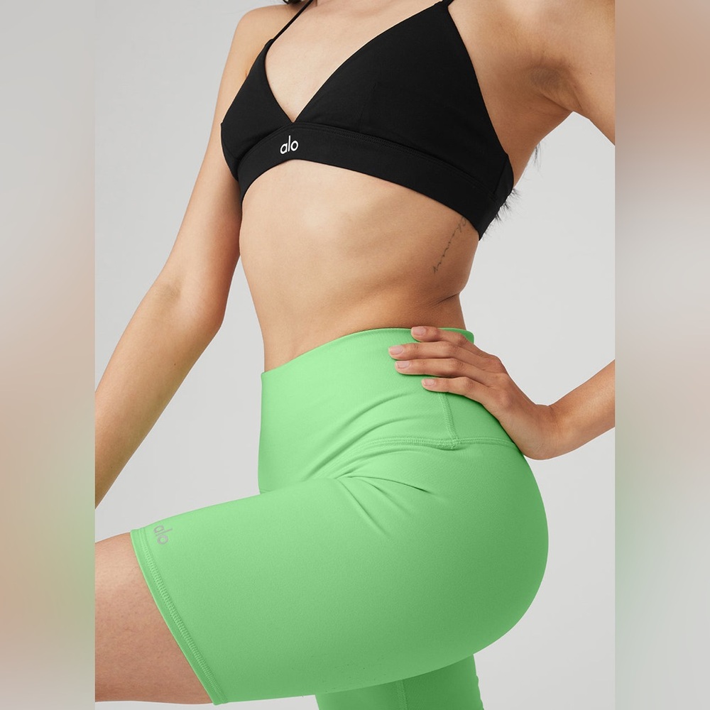 Alo Yoga High-Waist Bike Shorts 7” Ultramint Size XS Like New